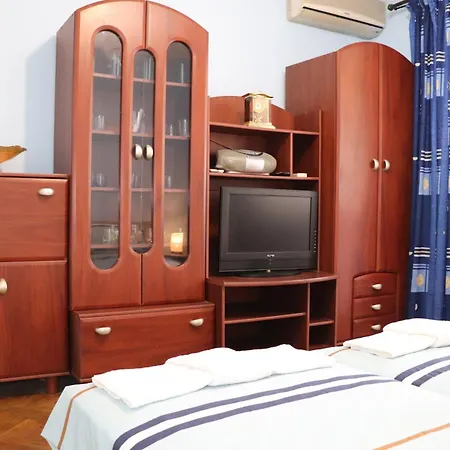 супер апартамент-център ヴァルナ